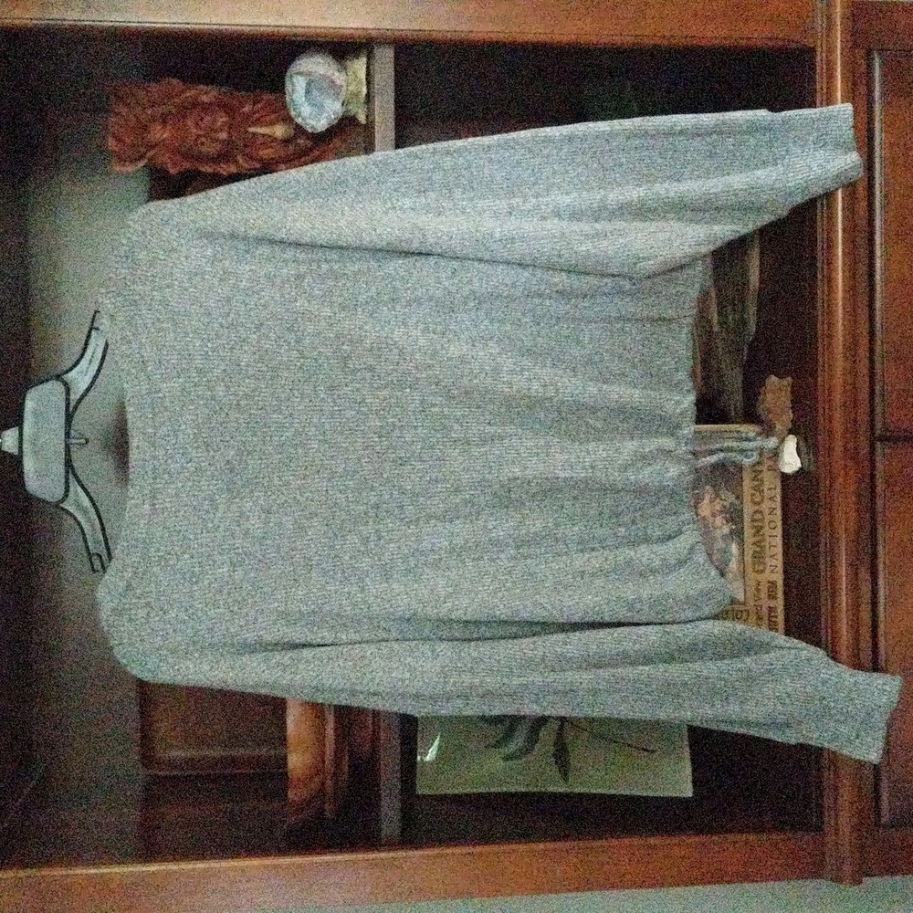 Express Cropped Sweater Size Medium - Picture 2 of 6